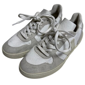 Veja Campo Canvas Women Size 7 White Low Top Fashion Sneakers retro Y2K